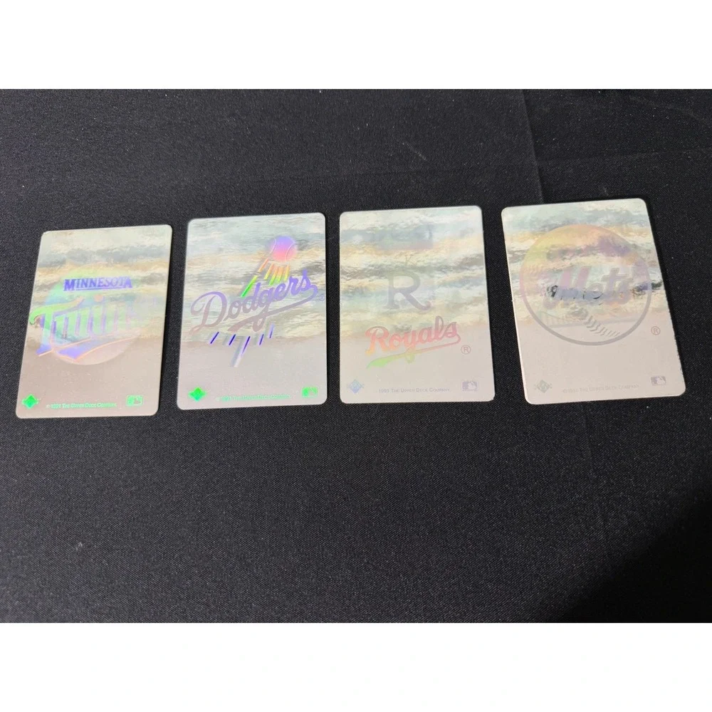 1991 Upper Deck baseball card lot hologram Team Logos 4 MLB trading cards Holo